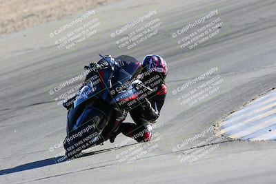 media/Jan-08-2022-SoCal Trackdays (Sat) [[1ec2777125]]/Turn 10 (2pm)/